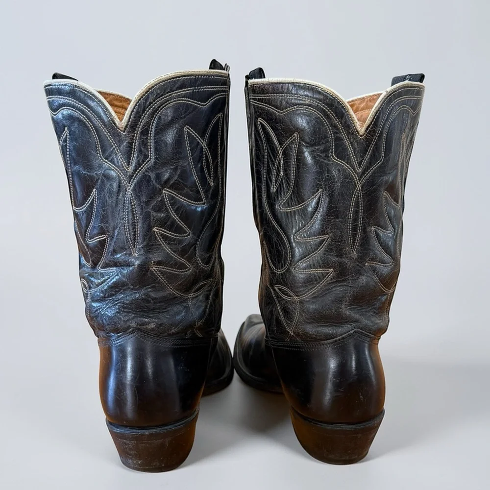 1960s • Acme Classic Western • Men’s 12 B • Vintage Cowboy Boots Cloth Pulls - Picture 3 of 8